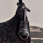Replica Prada 1NE515 Re Edition 2000 Shearling Mini Bag Black39068 - Image 4
