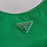 Replica Prada 1BH204 Prada Re-Edition 2005 Nylon Bag Green38779 - Image 4