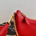 Replica Prada 1BH204 Prada Re-Edition 2005 Saffiano leather Bag in Red38947 - Image 6