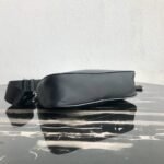 Replica Prada 1BH204 Prada Re-Edition 2005 Nylon Bag Black38701 - Image 3