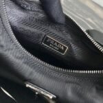 Replica Prada 1BH204 Prada Re-Edition 2005 Nylon Bag Black38701 - Image 6