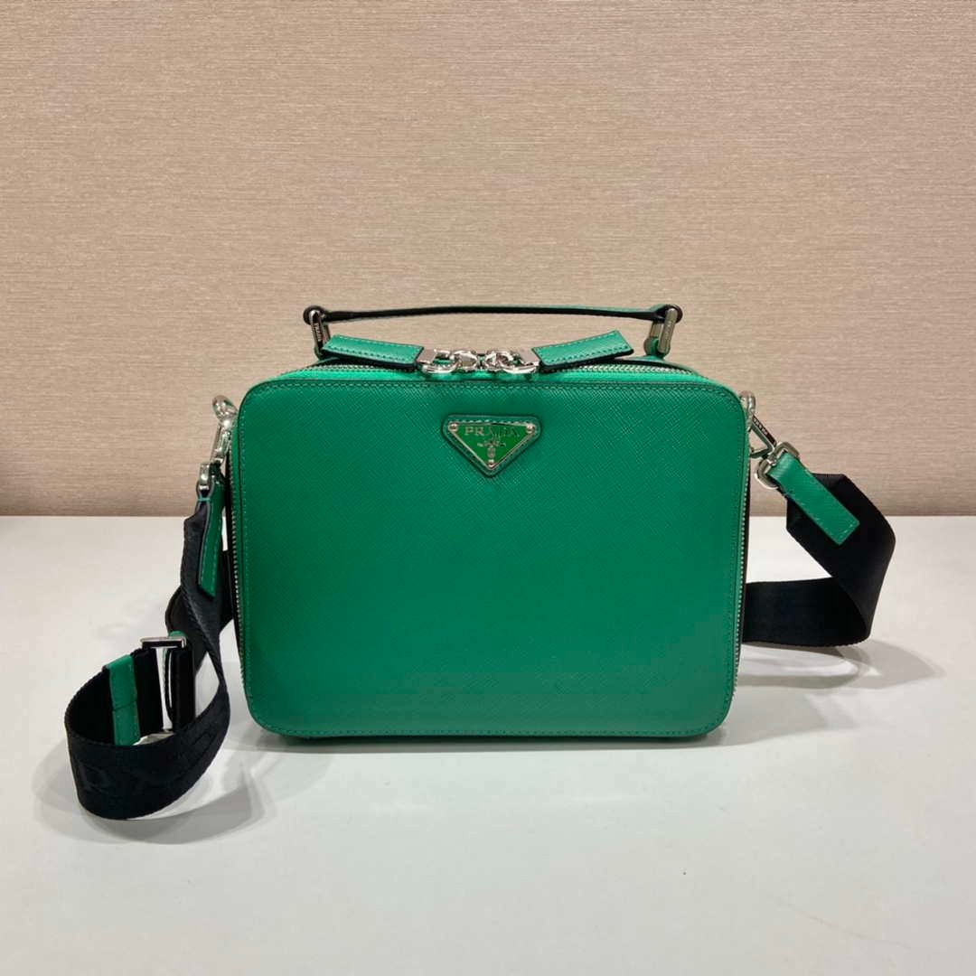 65325065cc1d0.jpg Replica Prada 2VH069 Brique Saffiano leather bag Green39803 - Image 1