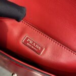 Replica Prada Brushed leather Prada Femme 1BD323 Red39955 - Image 7