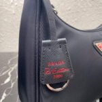 Replica Prada 1NE515 Re-Nylon Re-Edition 2000 mini-bag black red39509 - Image 5