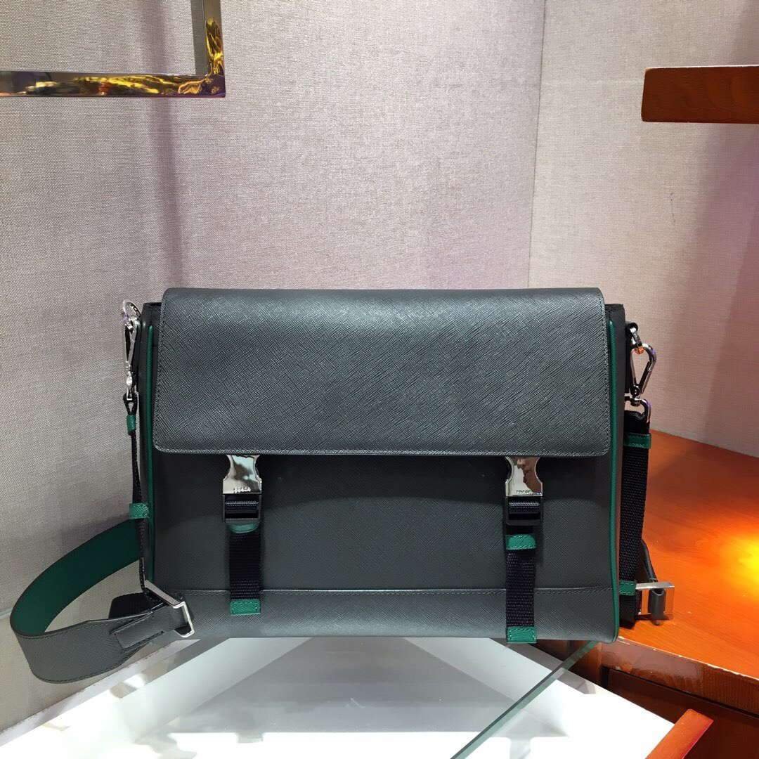 Our Factory offer best Designer HIGH quality replica handbags in cheaper price! Up to 70% discount now. Quality Guarantee! Fast Shipping Worldwide Replica Prada 2VD018 Shoulder Bag Men Black and Green39704 - Image 1