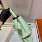 Replica Prada Panier ostrich leather 1BA319 Bag Green40310 - Image 4