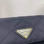 Replica Prada Nylon Vintage Chain rhombus stray Bag 1BD619 Black40190 - Image 4