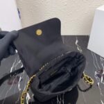Replica Prada Nylon Vintage Chain rhombus stray Bag 1BD619 Black40190 - Image 6