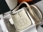 Replica Hermes Evelyne Bag Hermes Mini Crossbody Bag 20406 Silver Buckle Beige35130 - Image 2