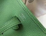 Replica Hermes Evelyne Bag Hermes Mini Crossbody Bag 20401 Silver Buckle Green34947 - Image 4