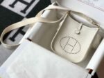 Replica Hermes Evelyne Bag Designer Hermes Mini Crossbody Bag 20396 Gold Buckle Beige34352