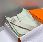 Replica Hermes H083435 Evelyne III 29 Shoulder Bag Silver Hardware Light Green36130 - Image 2