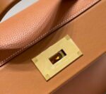 Replica Hermes Kelly 2424 Leather 29cm H230267 Brown Shoulder bag34379 - Image 4