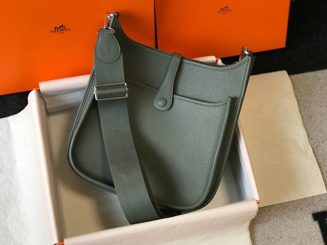 65327811c6e17.jpg Replica Hermes H083435 Evelyne III 29 Shoulder Bag Silver Hardware Dark Green35848 - Image 1