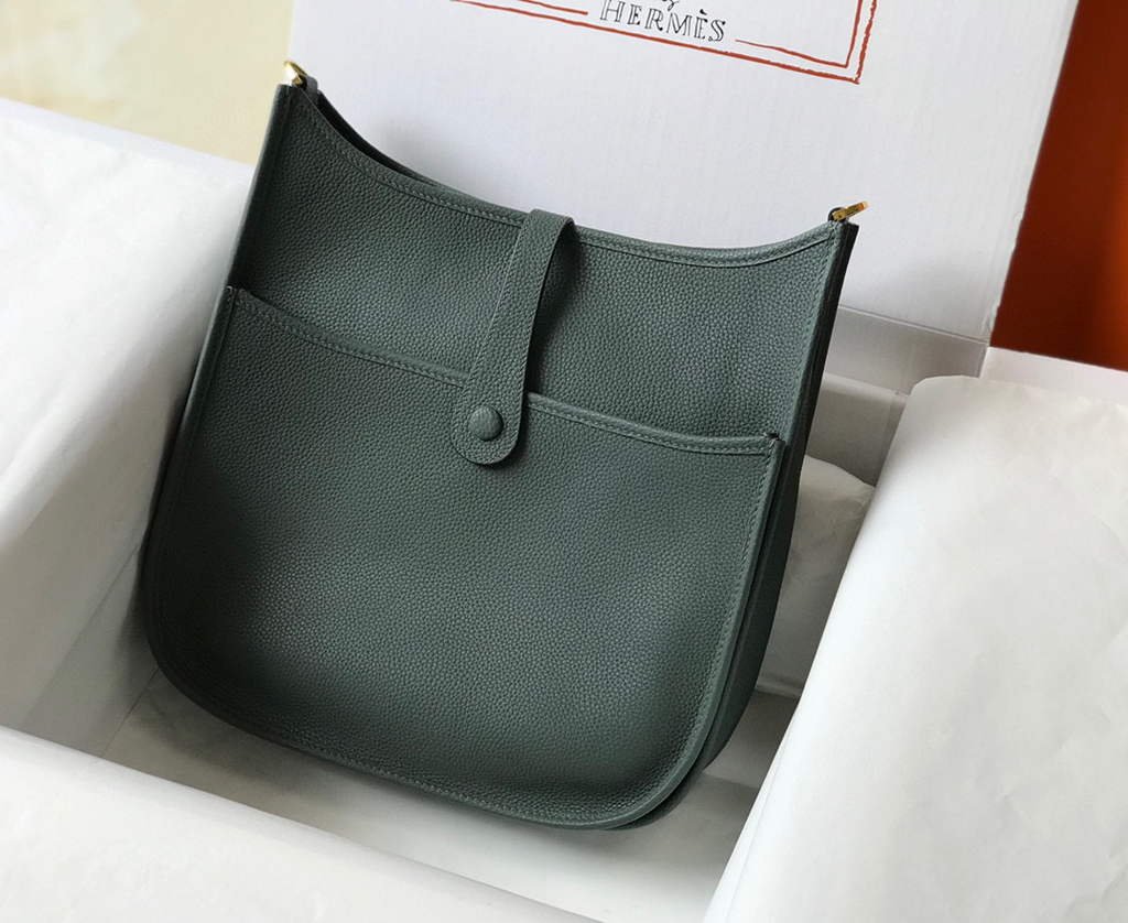 653278936218e.jpg Replica Hermes H083434 Evelyne III 29 bag Designer Hermes Shoulder Bag 203874 - Image 1