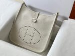 Replica Hermes H083434 Evelyne III 29 bag Designer Hermes Shoulder Bag 203875 - Image 4