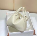 Replica Hermes H073428 Lindy Bag 26 30 H23195734774 - Image 3