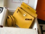Replica Hermes Kelly Danse 22cm Leather Bag 20357 Yellow35989 - Image 4