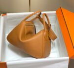 Replica Hermes H073428 Lindy Bag 26 30 H23195434622 - Image 2