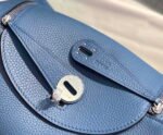 Replica Hermes H073428 Lindy Bag 26 30 H23195334581 - Image 5