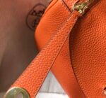 Replica Hermes H073428 Lindy Bag 26 30 H23194634349 - Image 4
