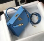 Replica Hermes Kelly Bag Hermes 19CM Epsom Shoulder Mini Bag Middle blue 20469 - Image 4