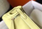 Replica Hermes H079086 Lindy Mini Bag 19cm H23192935568 - Image 6