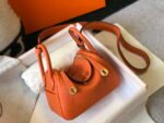 Replica Hermes H079086 Lindy Mini Bag 19cm H23192435375 - Image 2
