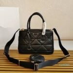 Replica Prada Small Prada Galleria Saffiano Leather bag 1BA863 Black40420