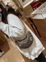 LOUIS VUITTON  M8109829122 - Image 11