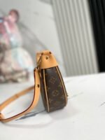 LOUIS VUITTON  M8109829122 - Image 8
