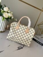 LOUIS VUITTON  M4111329123 - Image 4