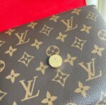 LOUIS VUITTON29128 - Image 9