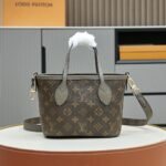 LOUIS VUITTON29130