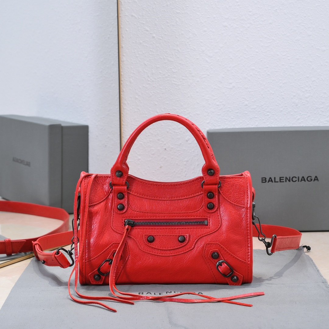 wsxc1741708620671_0.jpg Balenciaga41368 - Image 1