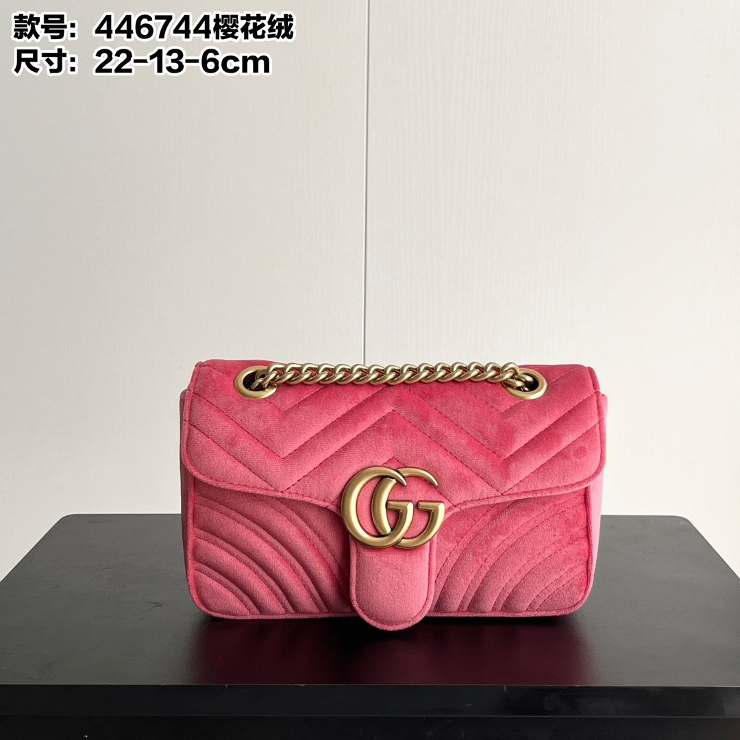 wsxc1742659082184_0.jpg GUCCI37034 - Image 1