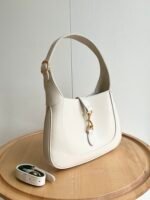 GUCCI37310 - Image 2