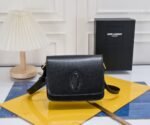 YSL32451