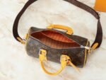 LOUIS VUITTON29372 - Image 9