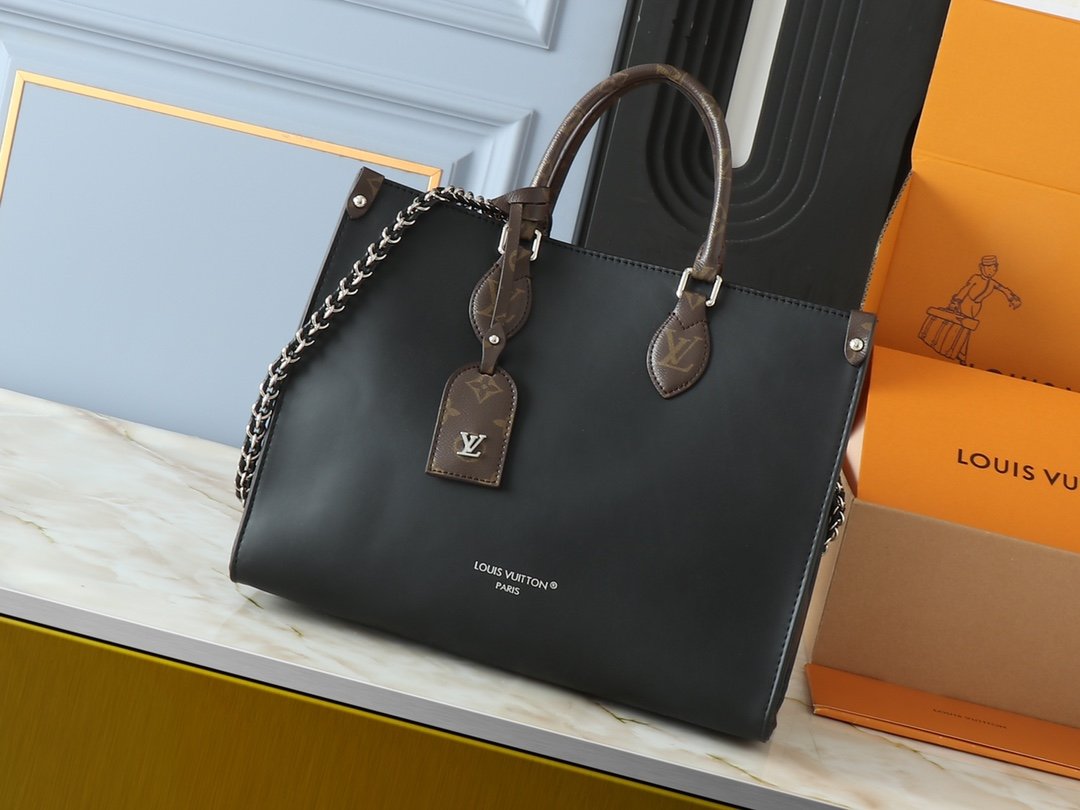 wsxc1742822968225_0.jpg LOUIS VUITTON29710 - Image 1