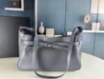 Balenciaga41382