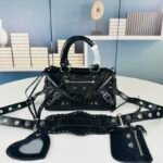 Balenciaga41396