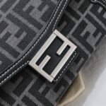FENDI40800 - Image 4