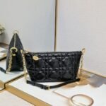 DIOR36413