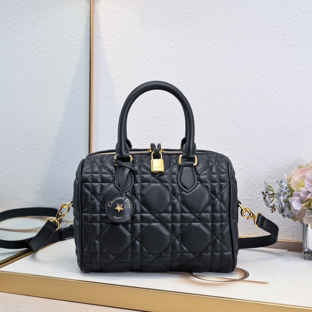 wsxc1742857338248_0.jpg DIOR36415 - Image 1