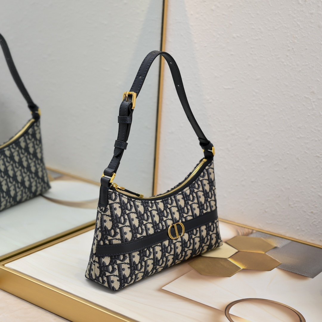 wsxc1742903642239_1.jpg DIOR36431 - Image 1