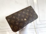 LOUIS VUITTON30107 - Image 2