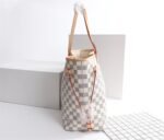 LOUIS VUITTON30194 - Image 8