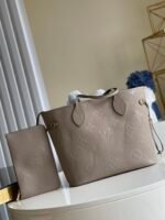 LOUIS VUITTON30205