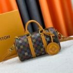LOUIS VUITTON30598